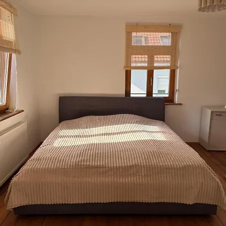 Alpnest I Apartment *